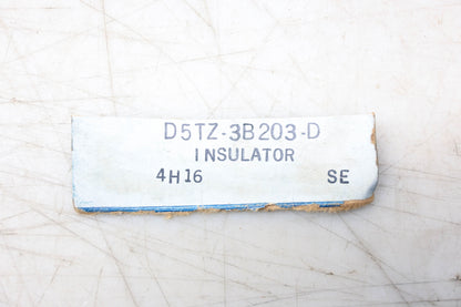 New OEM Ford D5TZ-3B203-D Insulator NOS