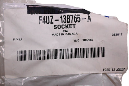 New OEM Ford F4UZ-13B765-A Interior Light Bulbs Qty 4 NOS