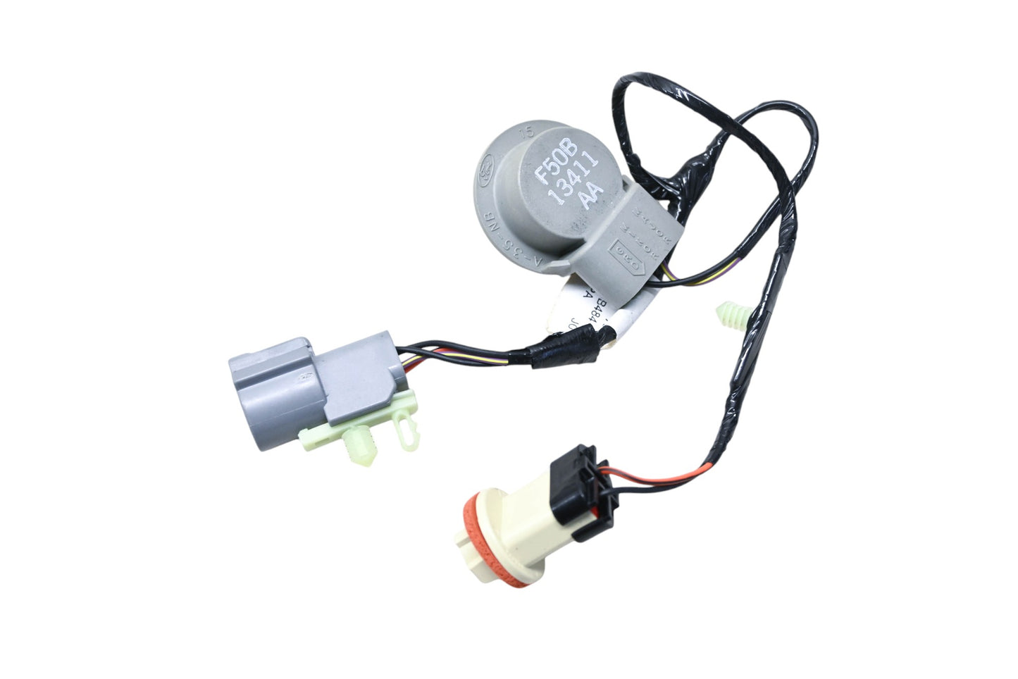 New OEM Ford F6OY-15A434-AA Lamp Socket & Wire Assembly NOS