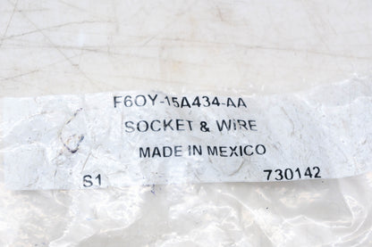New OEM Ford F6OY-15A434-AA Lamp Socket & Wire Assembly NOS