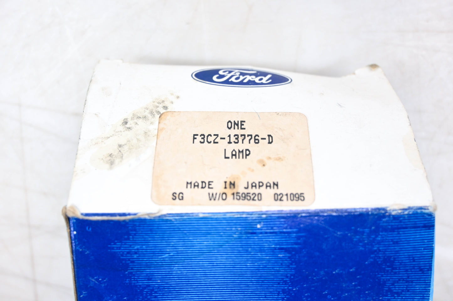 New OEM Ford F3CZ-13776-D Interior Lamp Assembly NOS