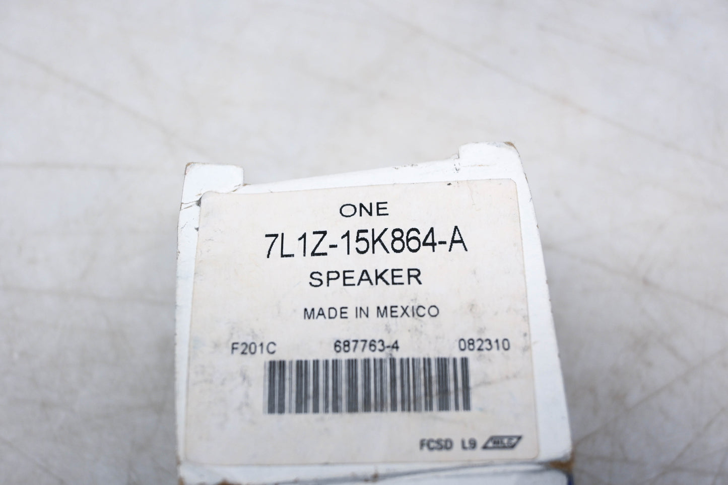 New OEM Ford 7L1Z-15K864-A Reverse Parking Control Aid Speaker Assembly NOS