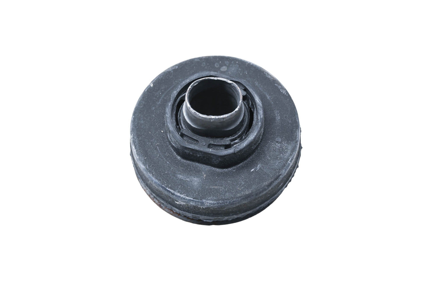 New OEM Ford XL5Z-1000154-AA Upper Body Mount Insulator NOS