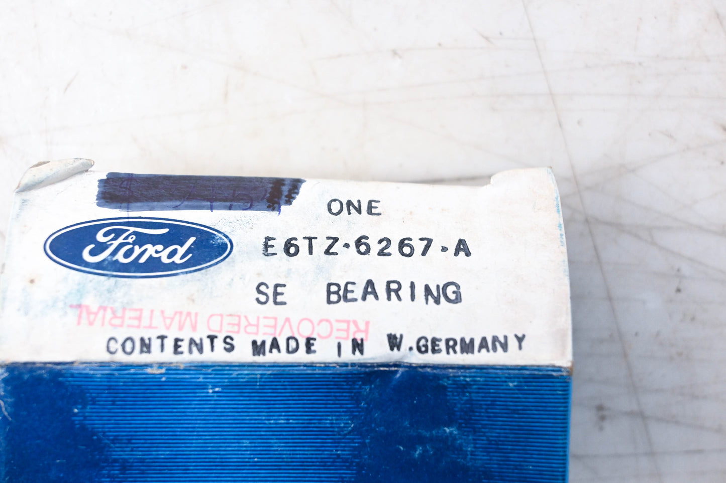 New OEM Ford E6TZ-6267-A Intermediate Camshaft Bushing NOS