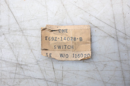 New OEM Ford E69Z-14028-B Lock Switch Assembly NOS