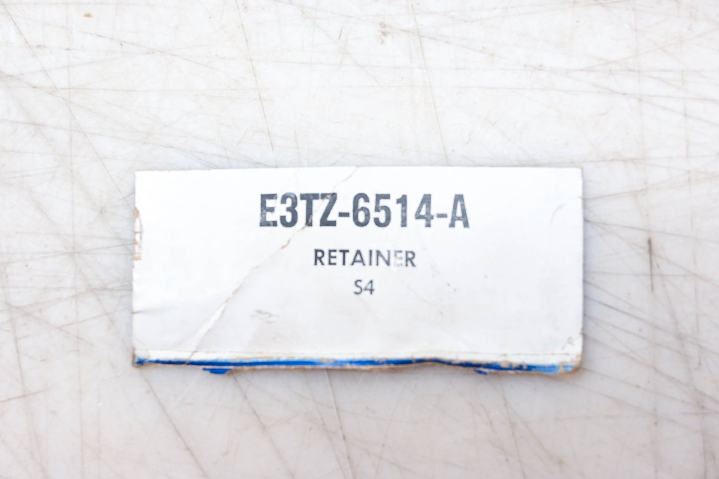 New OEM Ford E3TZ-6514-A Engine Valve Spring Retainer NOS