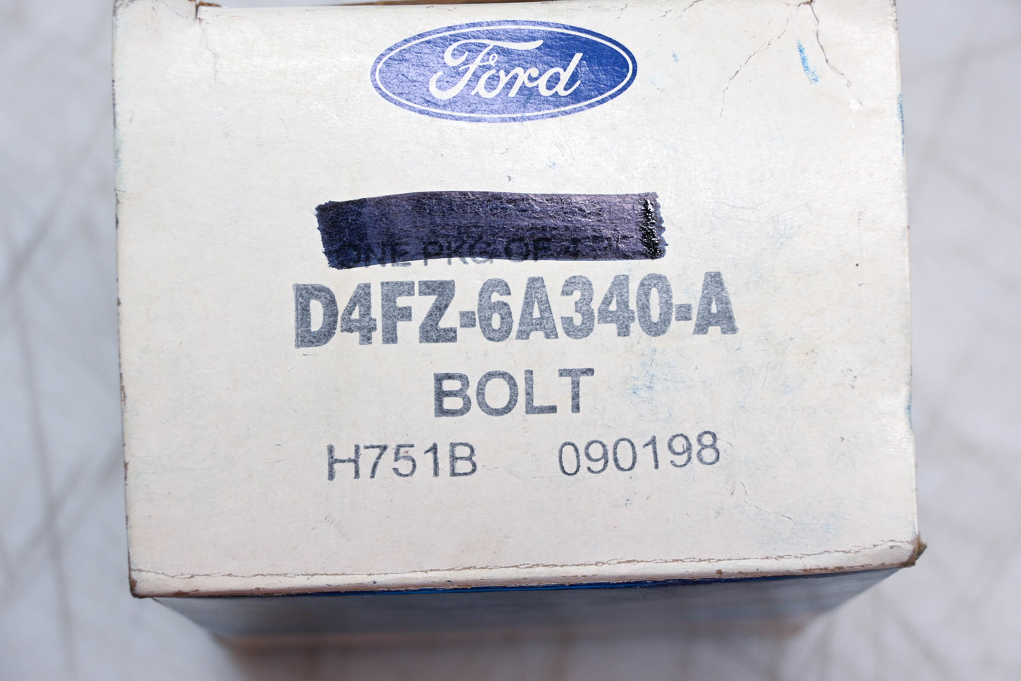 New OEM Ford D4FZ-6A340-A Bolt NOS