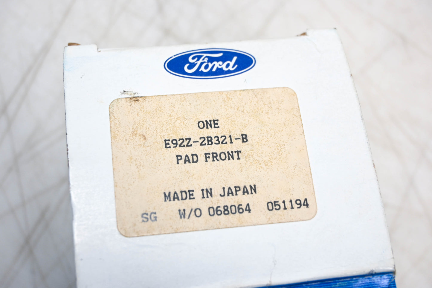 New OEM Ford E92Z-2B321-B Front Disc Brake Pad Clip Kit NOS