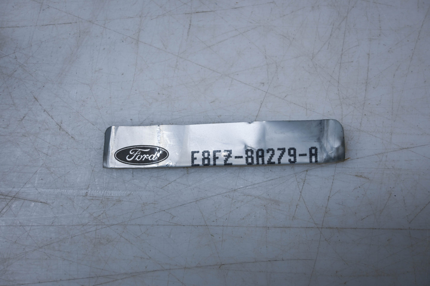 New OEM Ford E8FZ-8A279-A Radiator Grille Mounting Bracket NOS