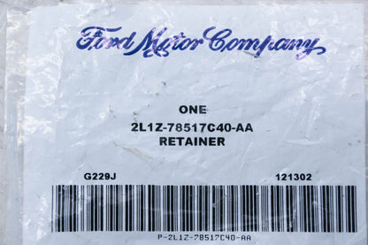 New OEM Ford 2L1Z-78517C40-AA Retainer NOS