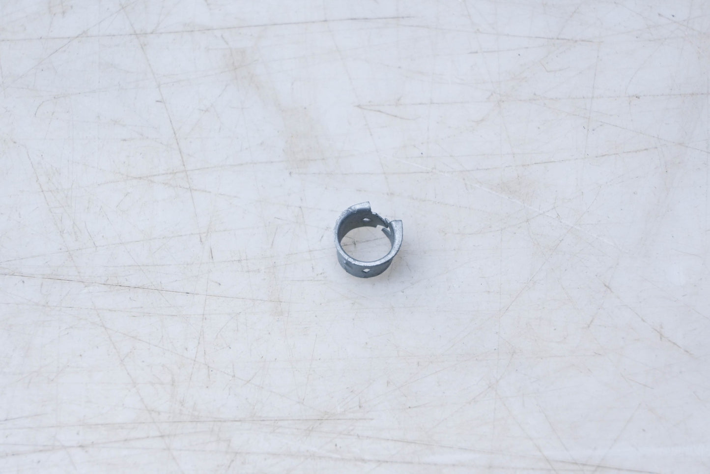 New OEM Ford 3L2Z-78424B74-AA Special Clip NOS