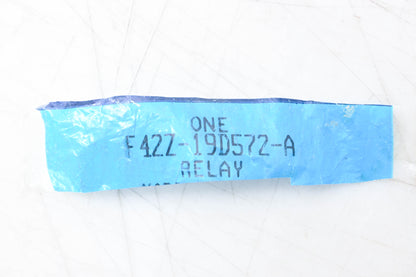 New OEM Ford F42Z-19D572-A Relay Assembly NOS