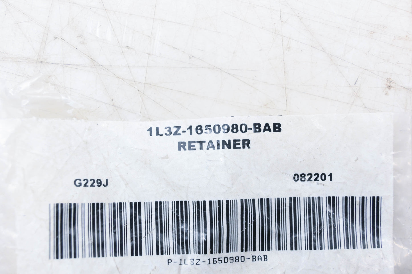 New OEM Ford 1L3Z-1650980-BAB Exterior Retaining Pin NOS