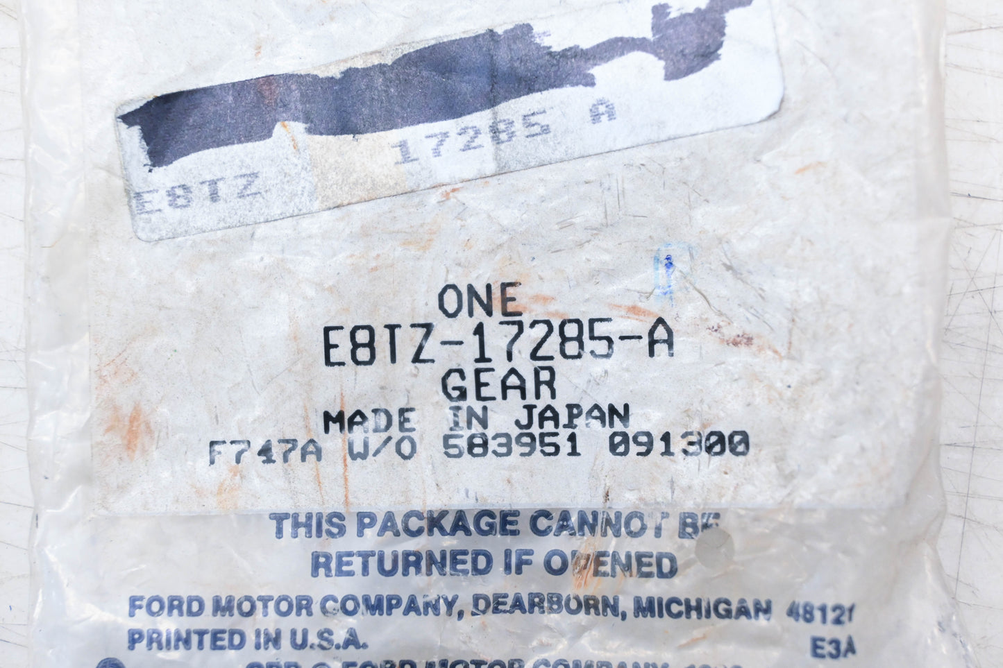New OEM Ford E8TZ-17285-A Speedometer Gear NOS