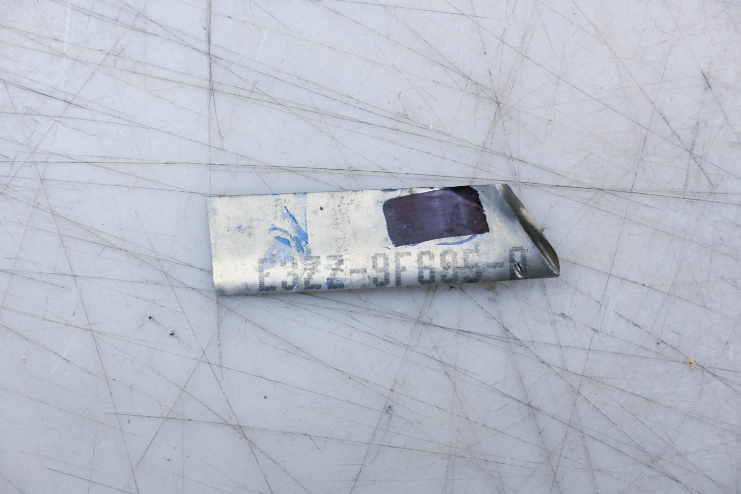 New OEM Ford E3ZZ-9F695-A Tube Assembly NOS