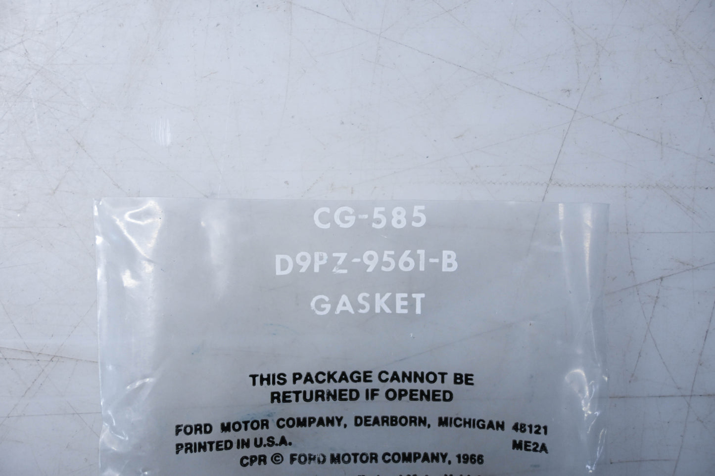 New OEM Motorcraft CG-585, D9PZ-9561-B Carburetor Gasket NOS