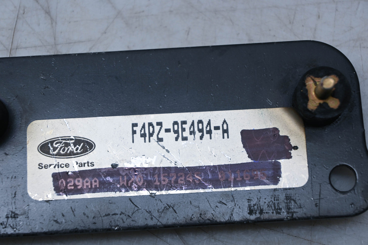 New OEM Ford F4PZ-9E494-A Bracket Assembly NOS
