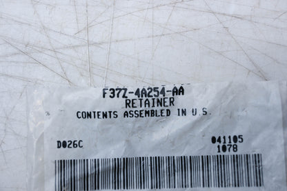 New OEM Ford F37Z-4A254-AA Retainer NOS