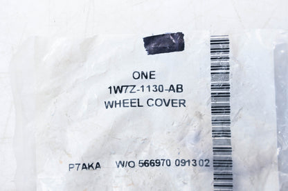 New OEM Ford 1W7Z-1130-AB Ford Emblem Center Cap NOS