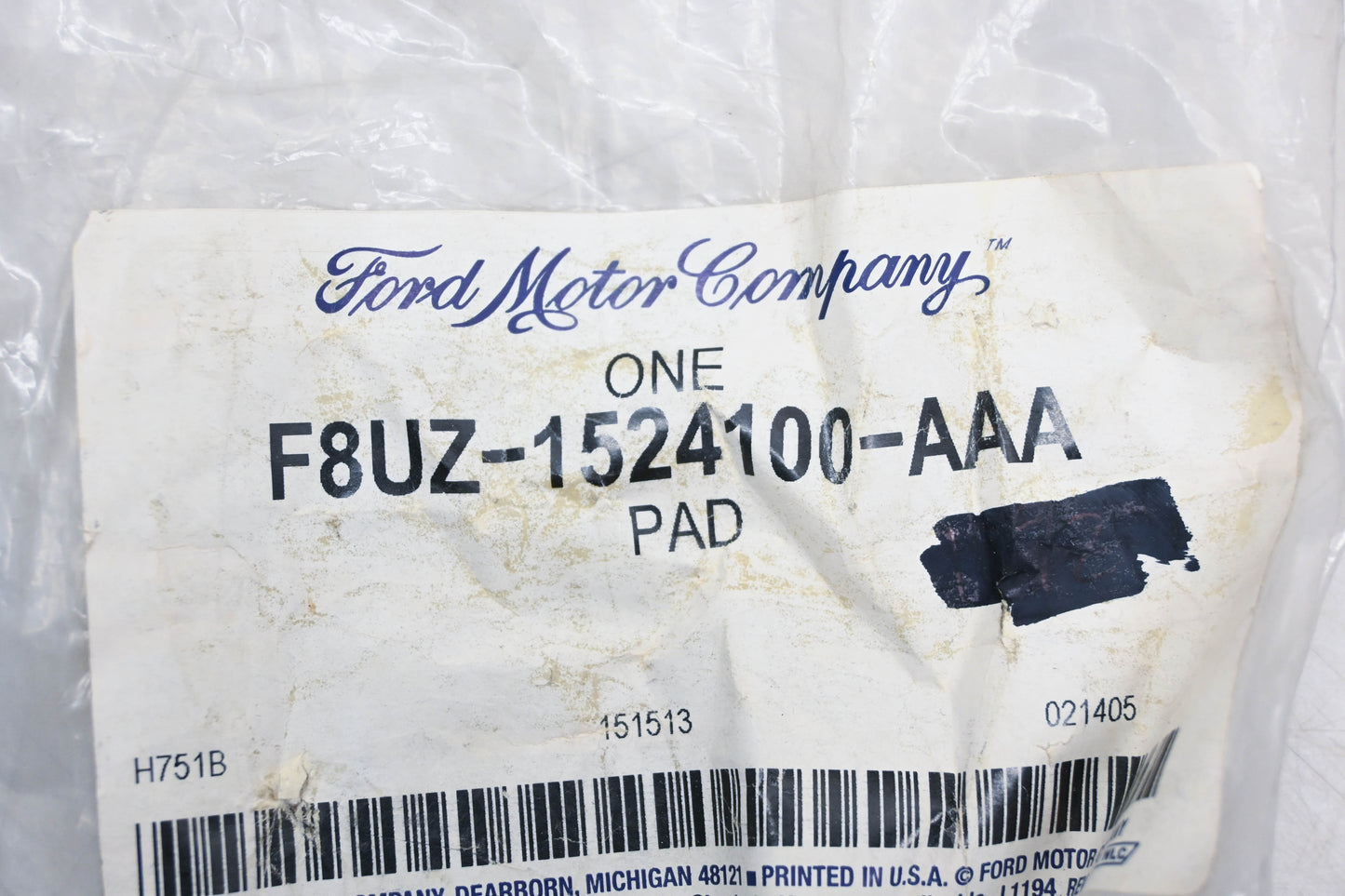 New OEM Ford F8UZ-1524100-AAA Right Side Door Armrest Pad NOS