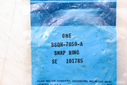 New OEM Ford B8QH-7059-A Snap Ring NOS