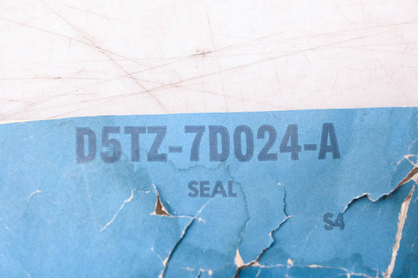 New OEM Ford D5TZ-7D024-A Servo Piston Seals Qty 2 NOS