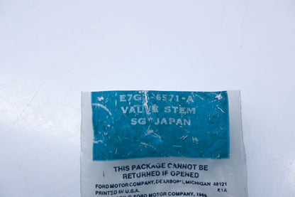 New OEM Ford E7GZ-6571-A Engine Valve Stem Seals Qty 4 NOS