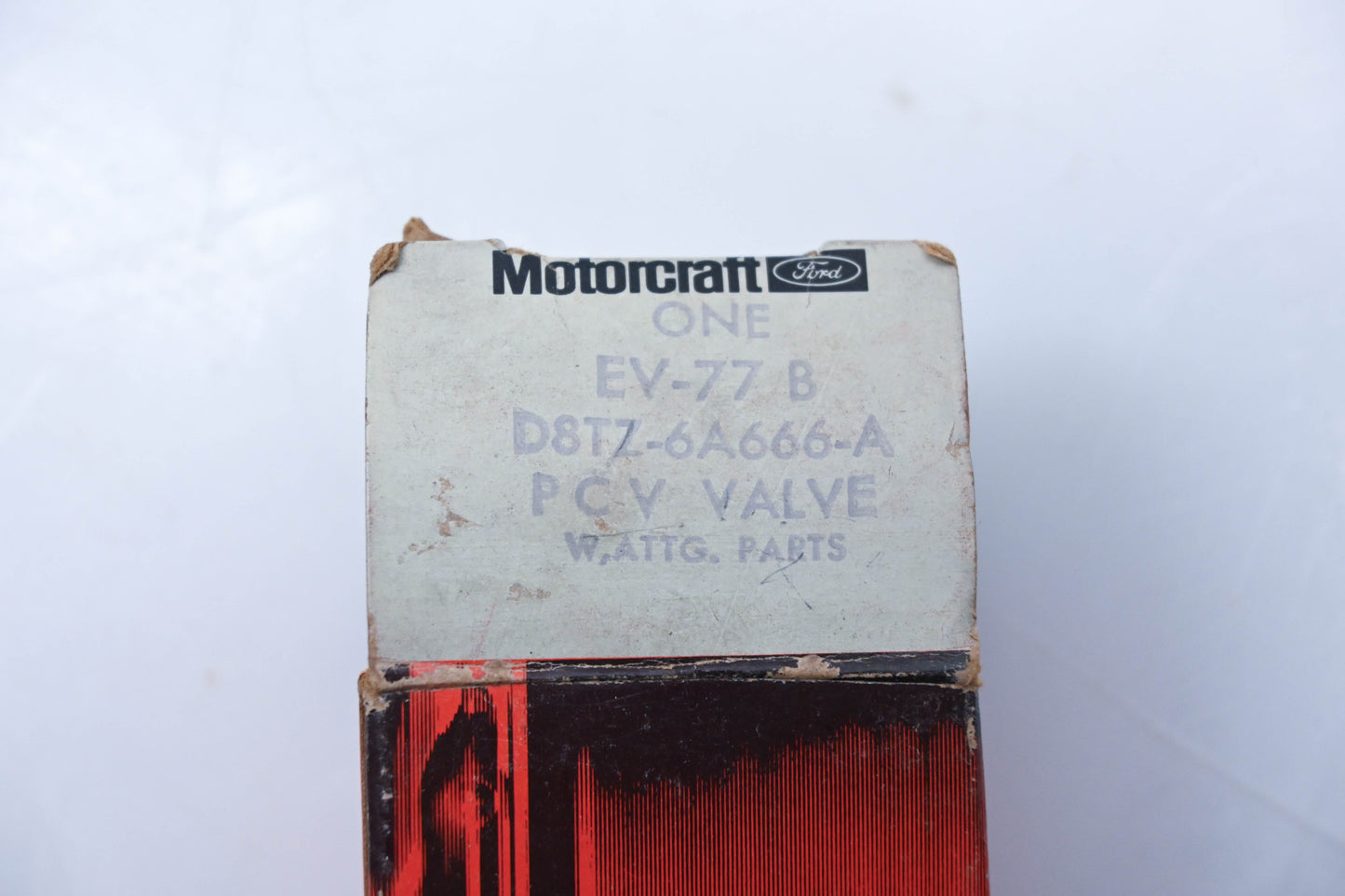 New OEM Motorcraft EV-77-B, D8TZ-6A666-A PCV Valve Kit NOS