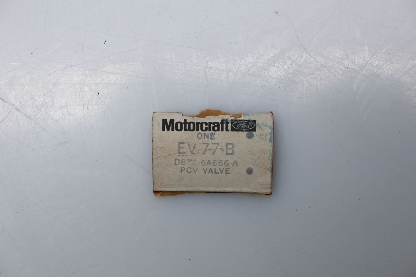 New OEM Motorcraft EV-77-B, D8TZ-6A666-A PCV Valve Kit NOS