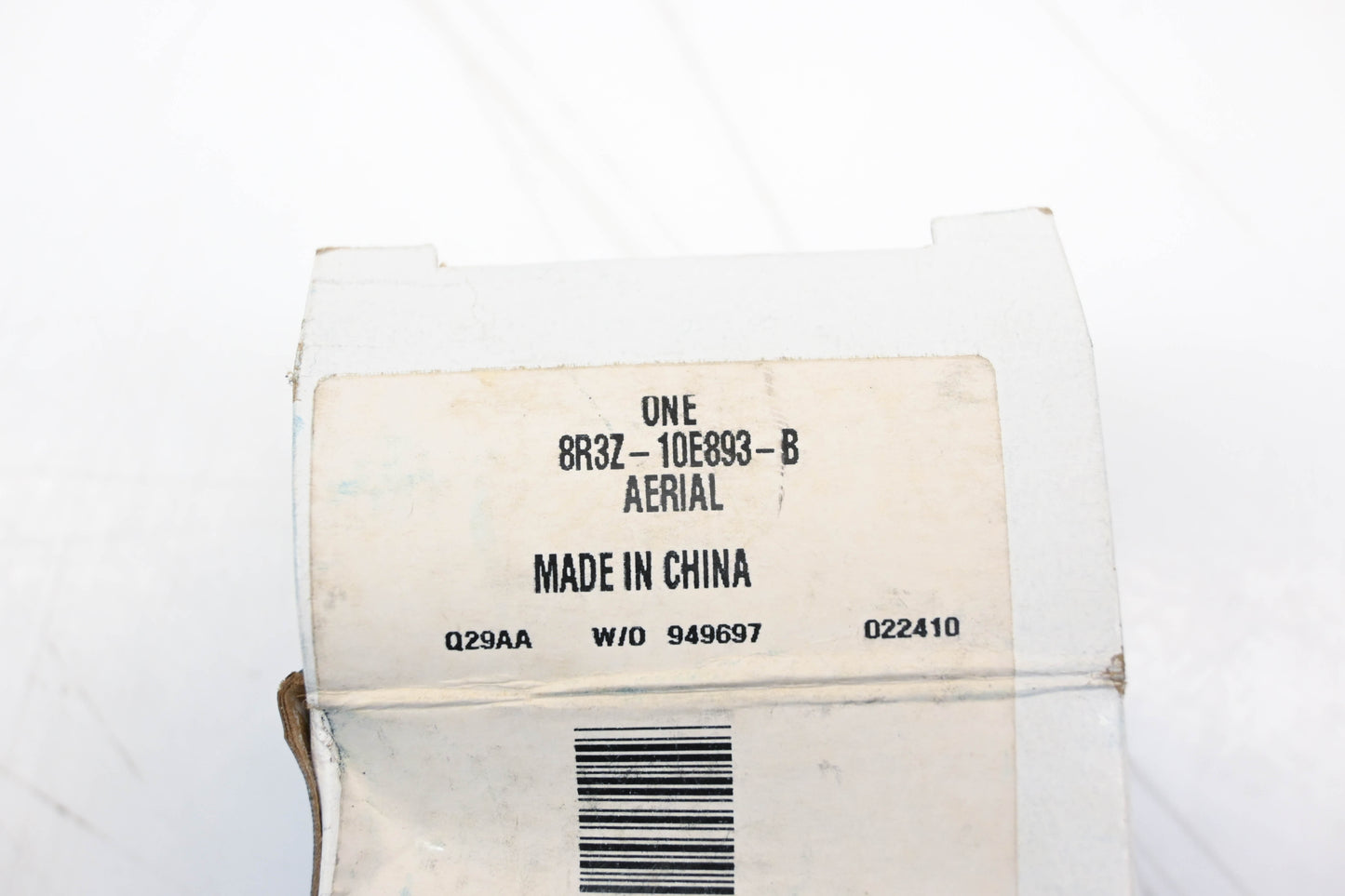 Ford 8R3Z-10E893-B Roof Mounted Aerial Assembly NOS
