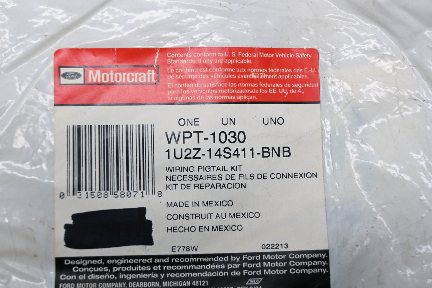 New OEM Motorcraft WPT-1030, 1U2Z-14S411-BNB Windshield Wiper Motor Connector Kit NOS