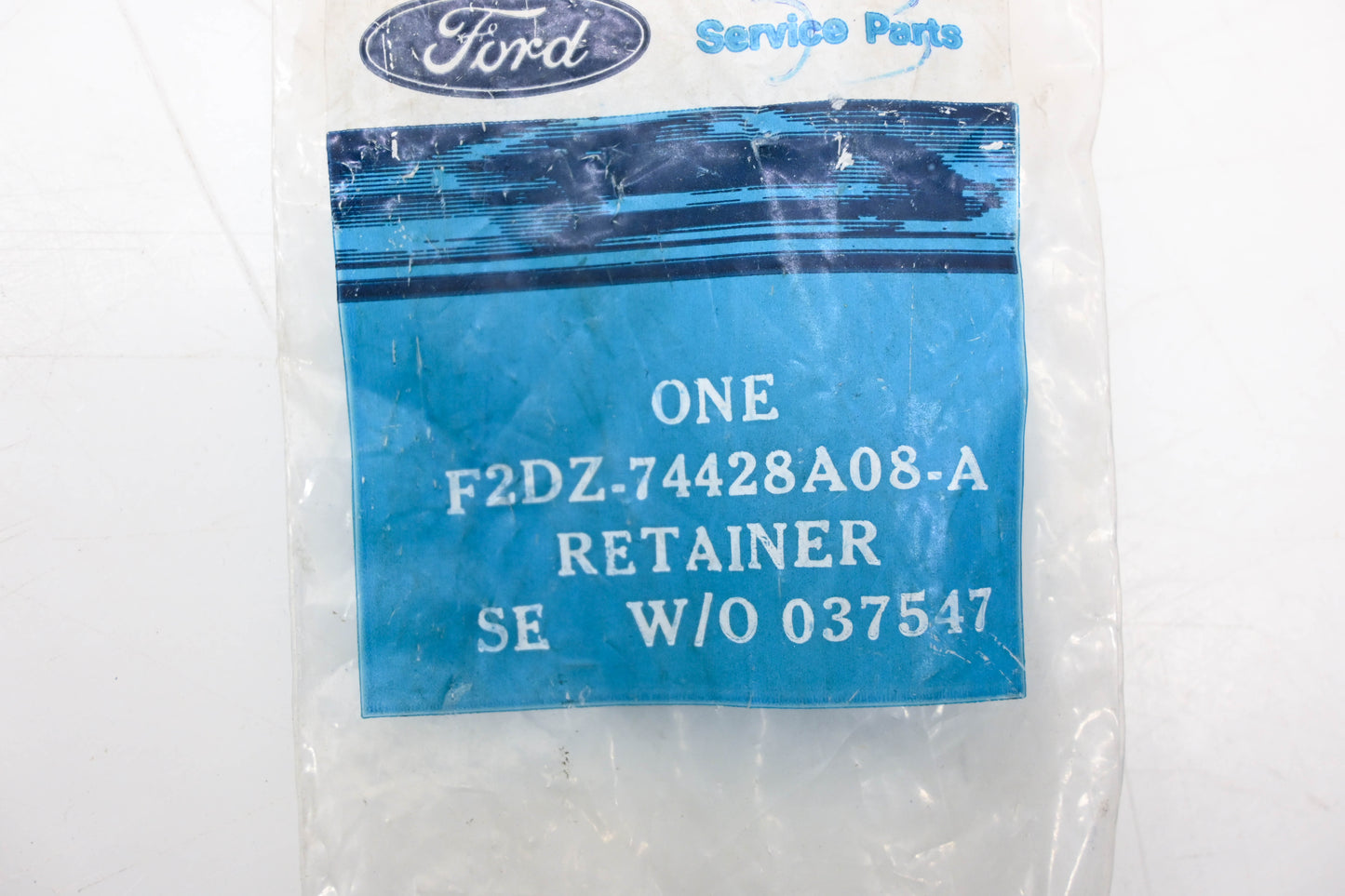 Ford F2DZ-74428A08-A Retainer NOS