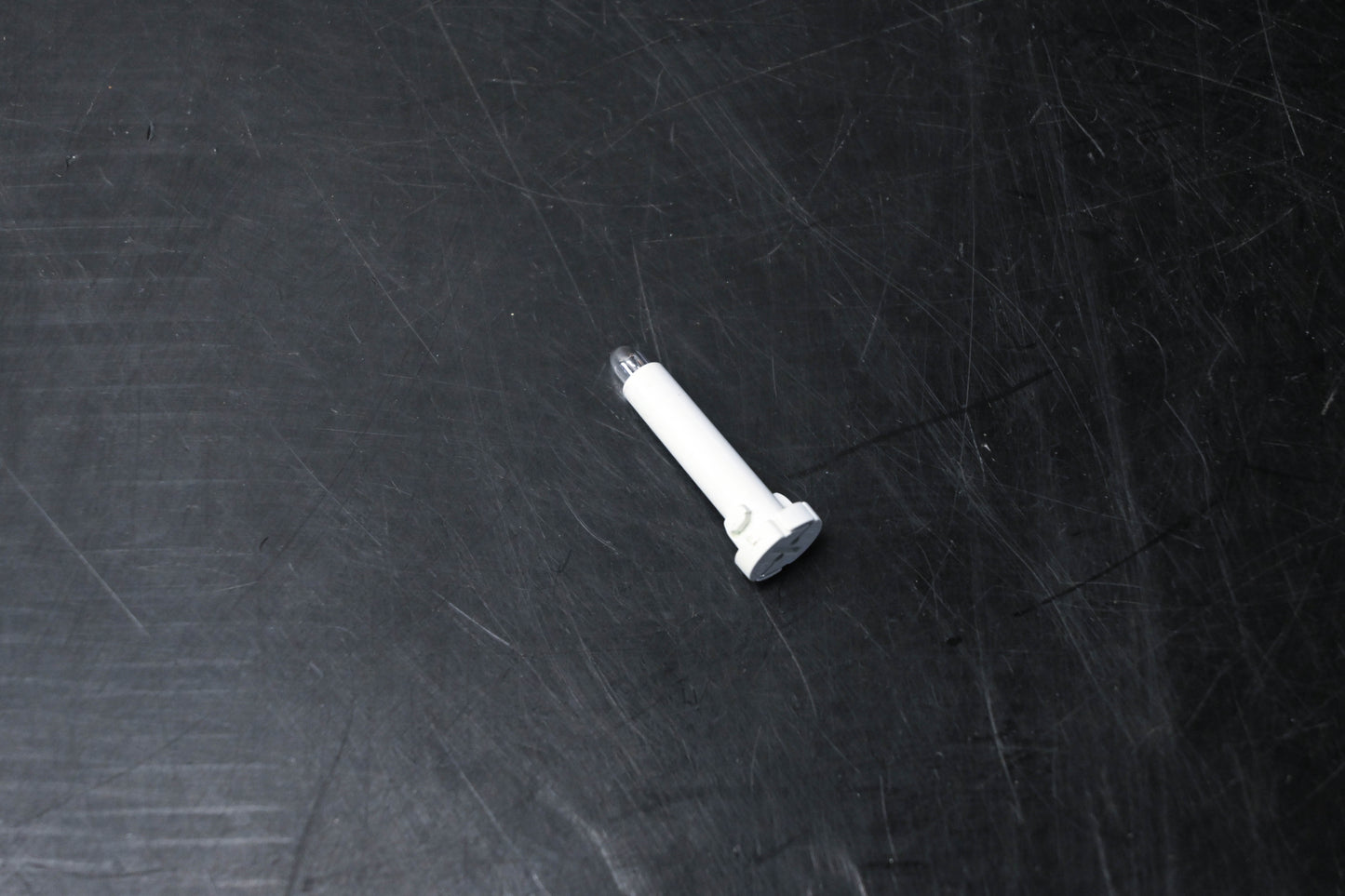 Ford F3XY-13466-A Sun Visor Light Bulb NOS