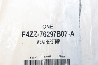 Ford F4ZZ-76297B06-A Right Side Quarter Panel Weatherstrip NOS