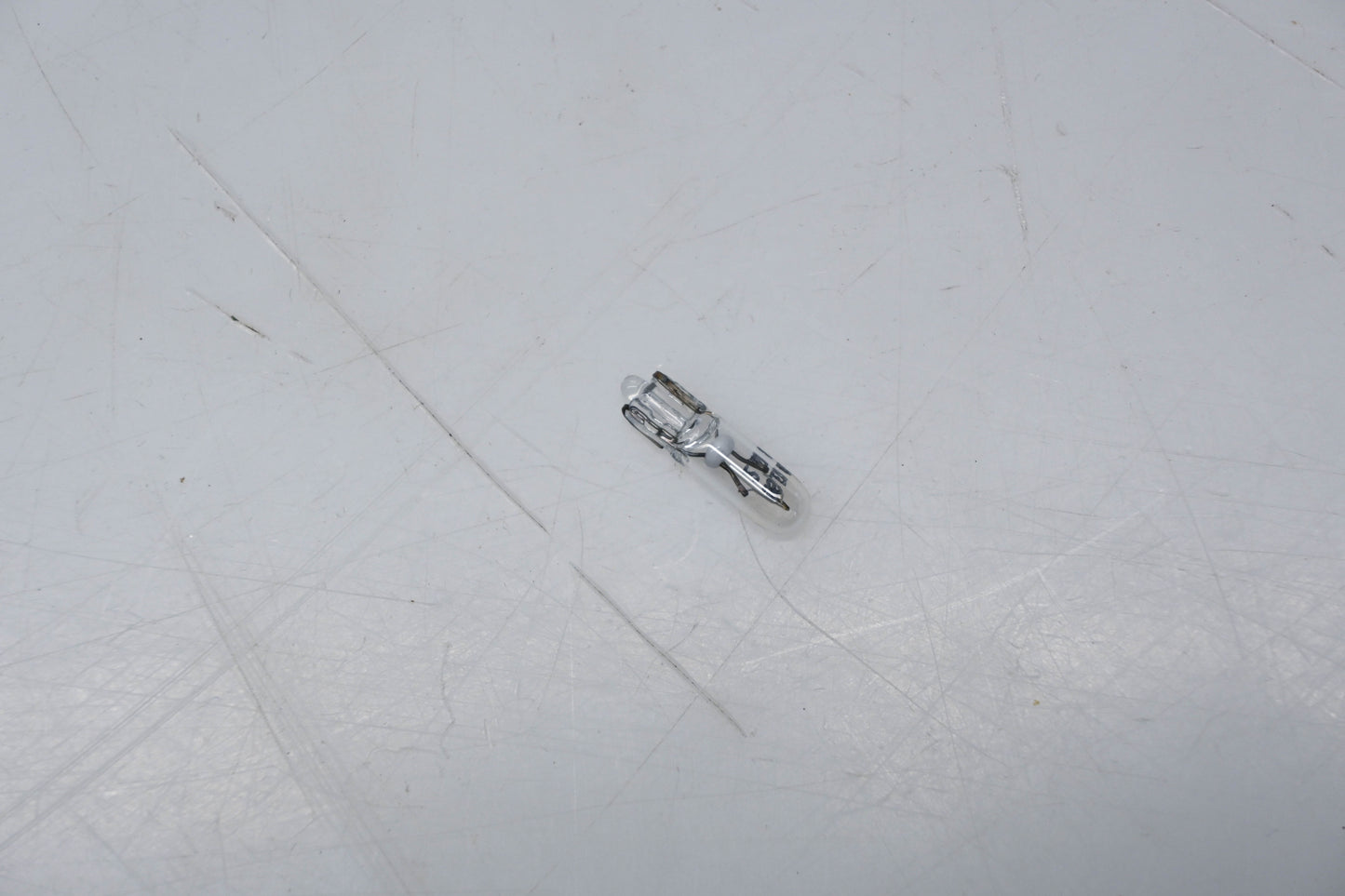 Ford F5RZ-13466-D Sun Visor Light Bulb NOS