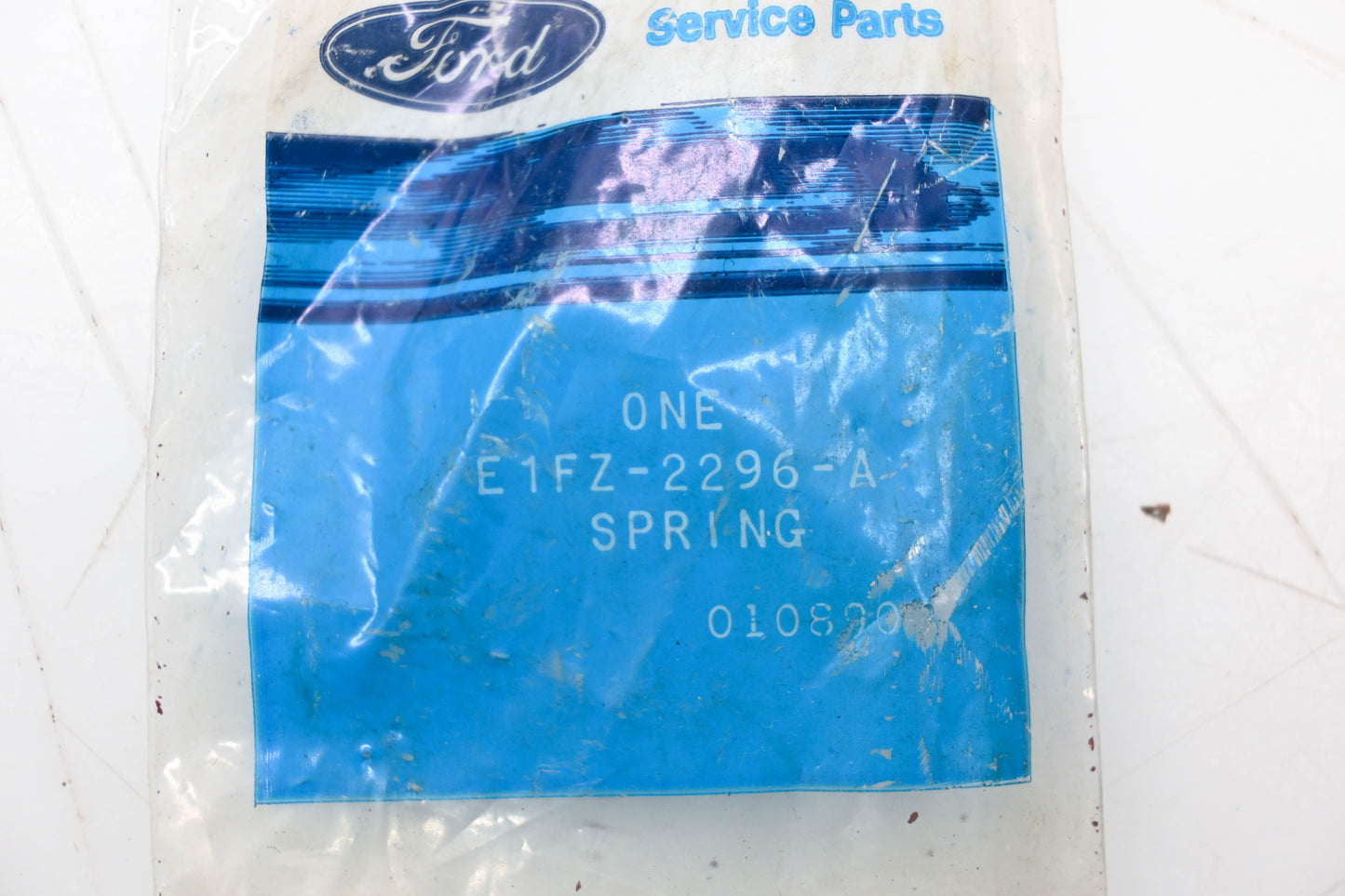 Ford E1FZ-2296-A Rear Drum Brake Retracting Spring NOS