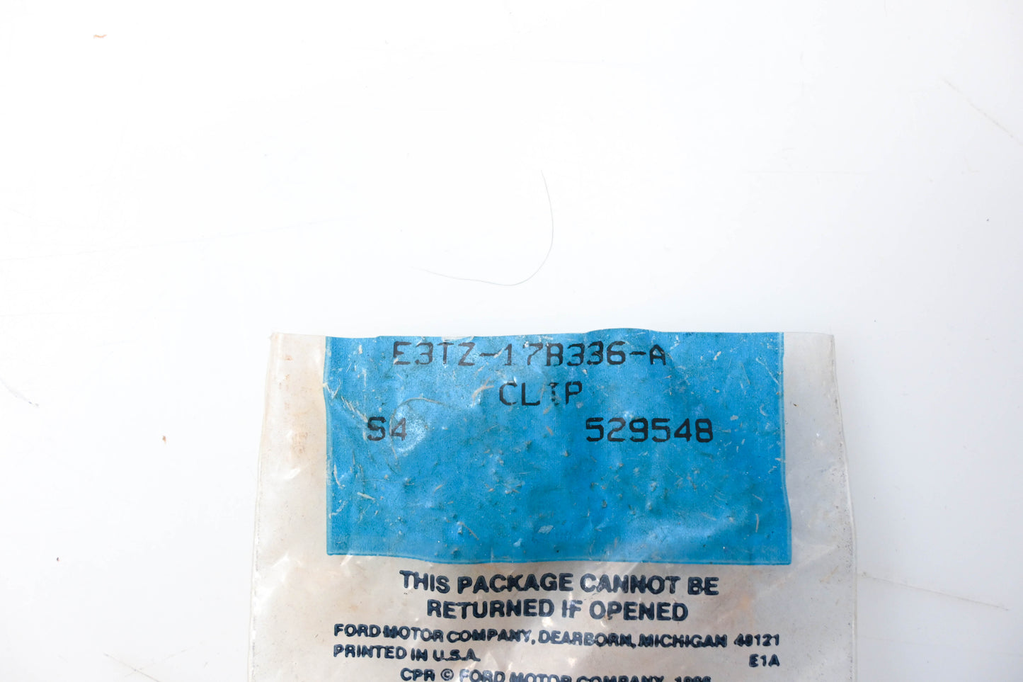 New OEM Ford E3TZ-17B336-A Clip NOS
