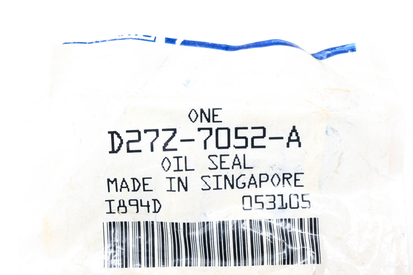 New OEM Ford D27Z-7052-A Transmission Oil Seal NOS