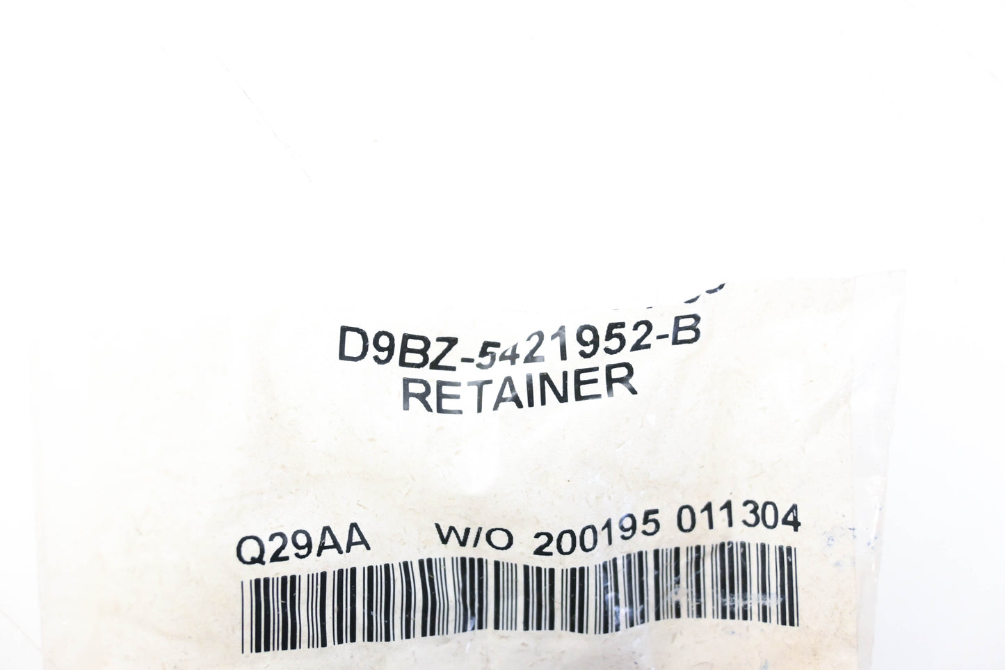 New OEM Ford D9BZ-5421952-B Retainer Clip NOS