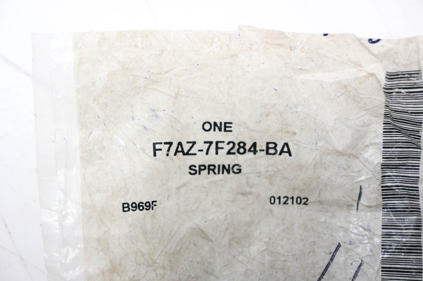 New OEM Ford F7AZ-7F284-BA Purple Spring NOS