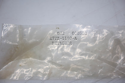 New OEM Ford E7TZ-1190-A Wheel Seal Retainer NOS