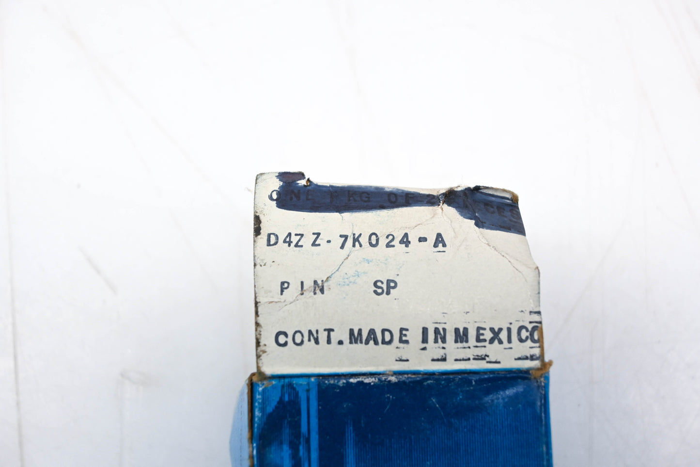 New OEM Ford D4ZZ-7K024-A Gear Selector Pivot Pin NOS