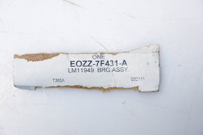 New OEM Ford EOZZ-7F431-A Wheel Bearing & Race Assembly NOS