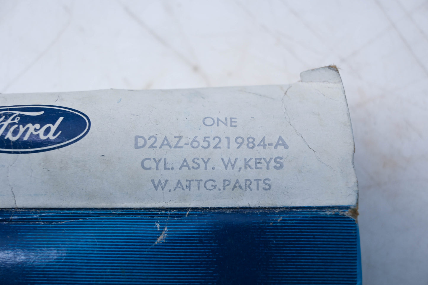 New OEM Ford D2AZ-6521984-A Vehicle Lock Cylinder Assembly Kit NOS