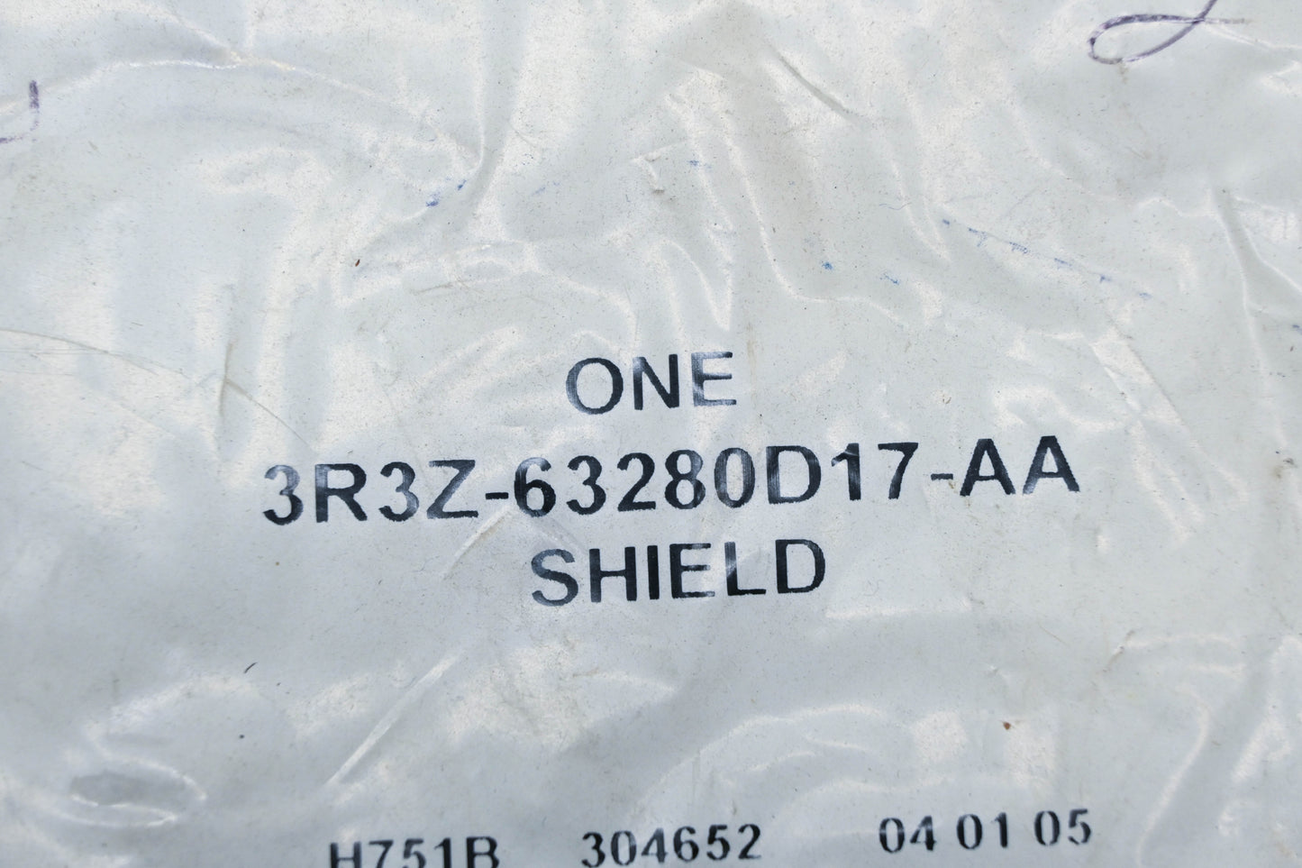 New OEM Ford 3R3Z-63280D17-AA Shield NOS
