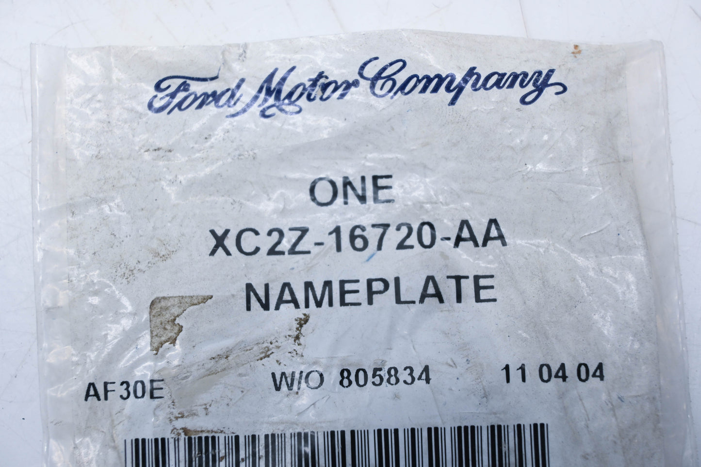 New OEM Ford XC2Z-16720-AA V8 Nameplate NOS