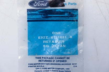New OEM Ford E92Z-6101691-A Retainer NOS