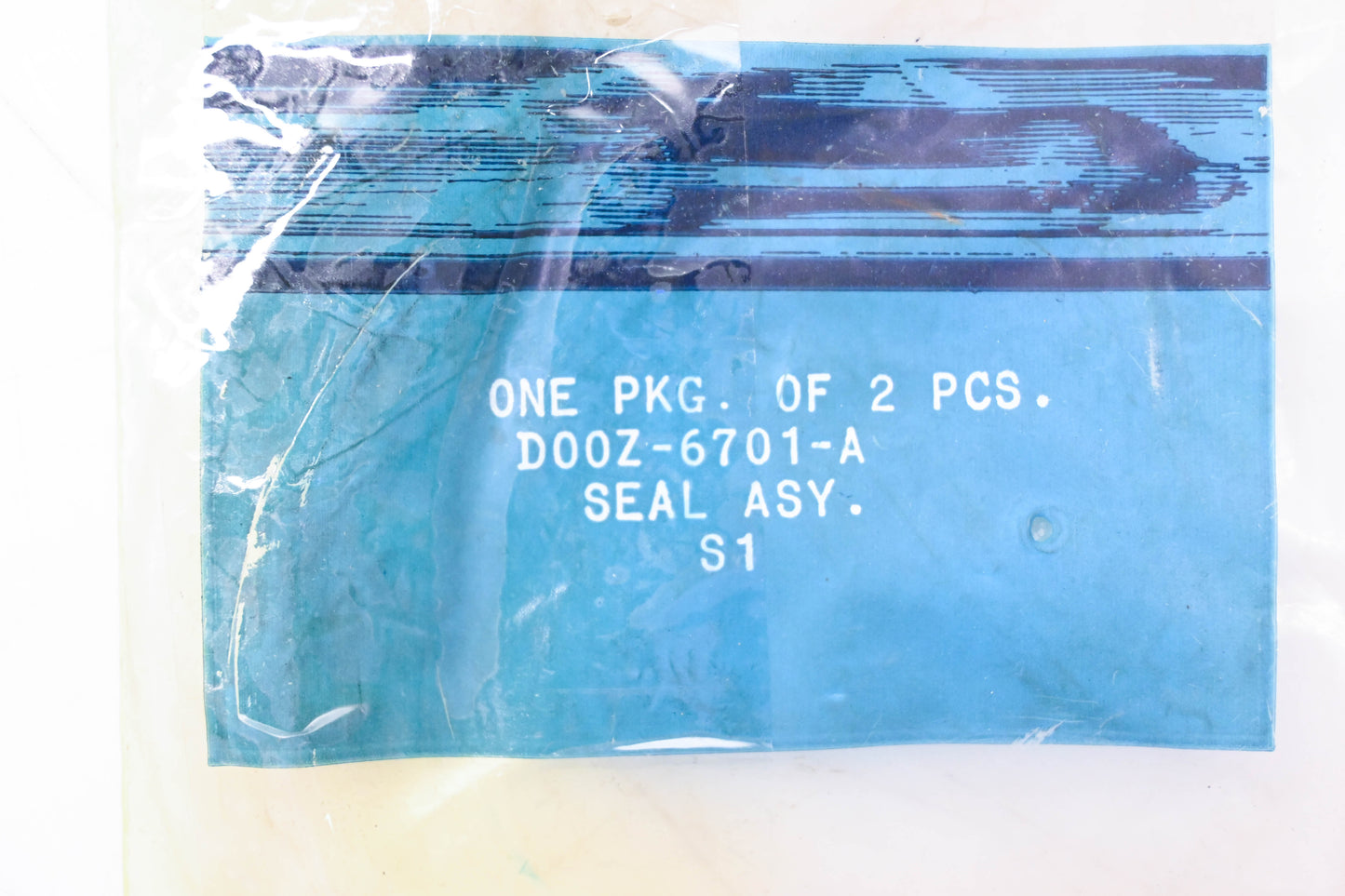 New OEM Ford DOOZ-6701-A Split Lip Seal Kit NOS