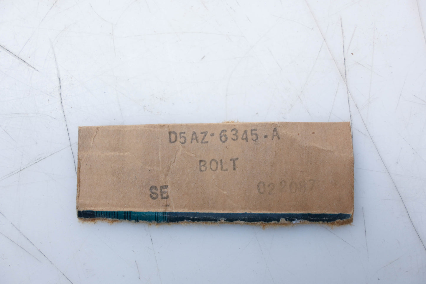 New OEM Ford D5AZ-6345-A Engine Main Bearing Cap Bolt NOS