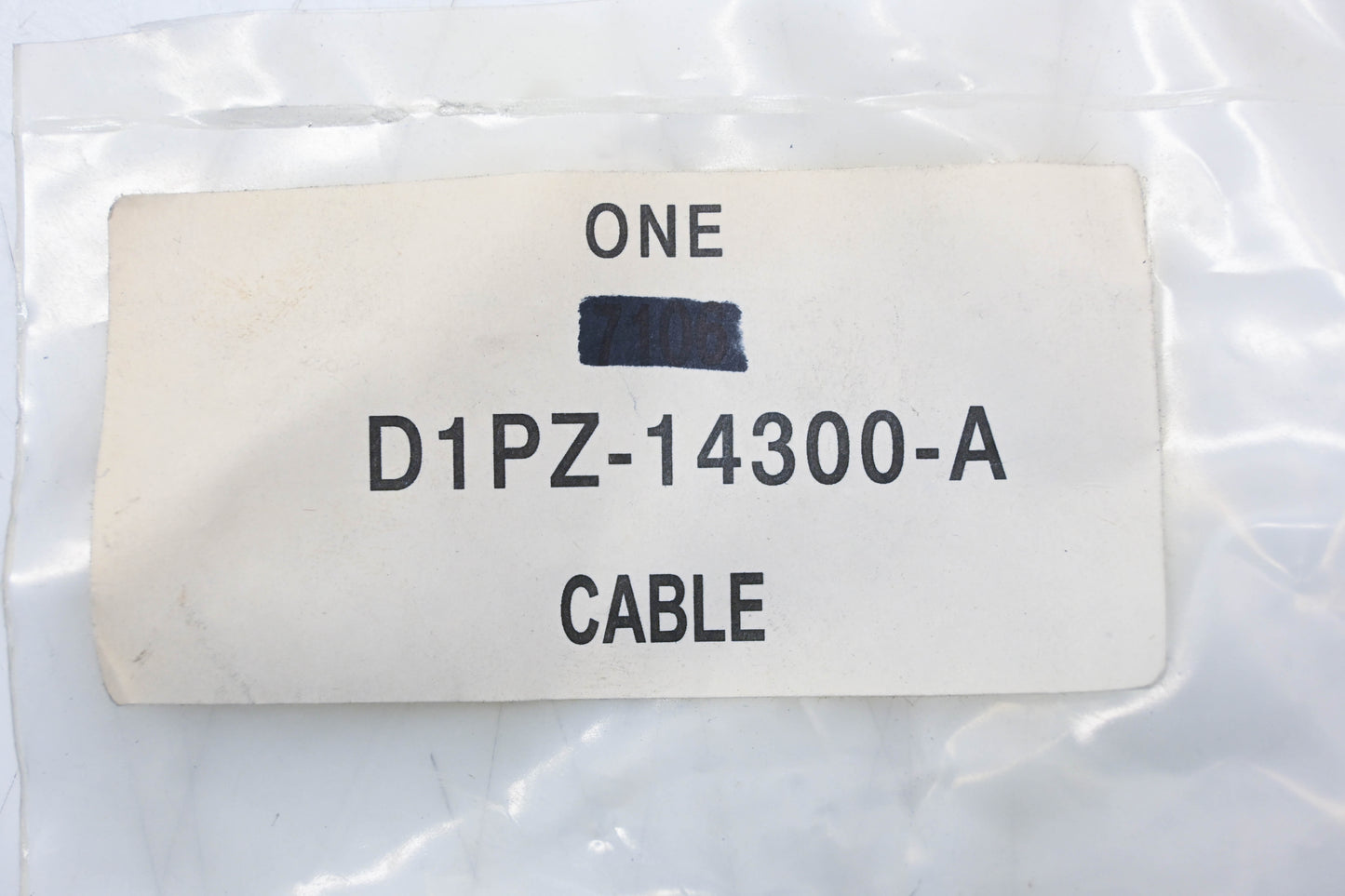 New OEM Ford D1PZ-14300-A 13" Positive Battery Cable Assembly NOS